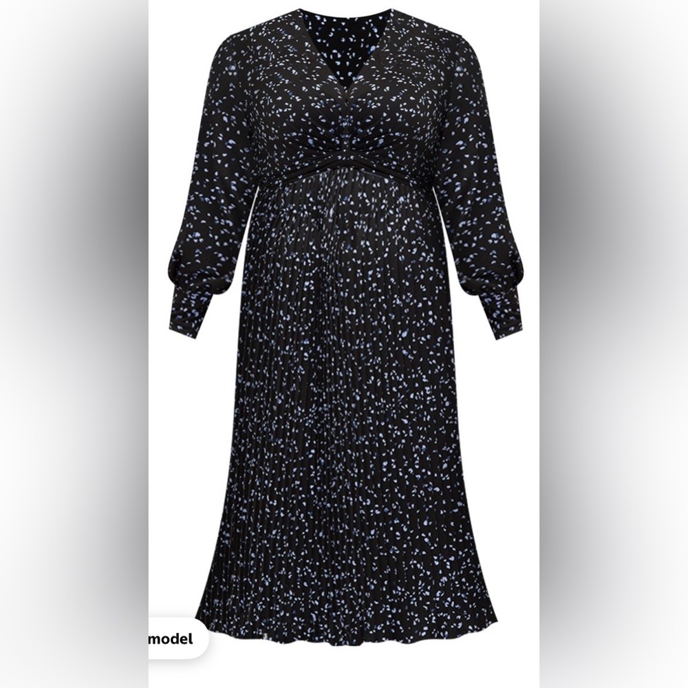 Eloquii Black Printed Long-Sleeve Pleated Midi Dress - Picture 4 of 5